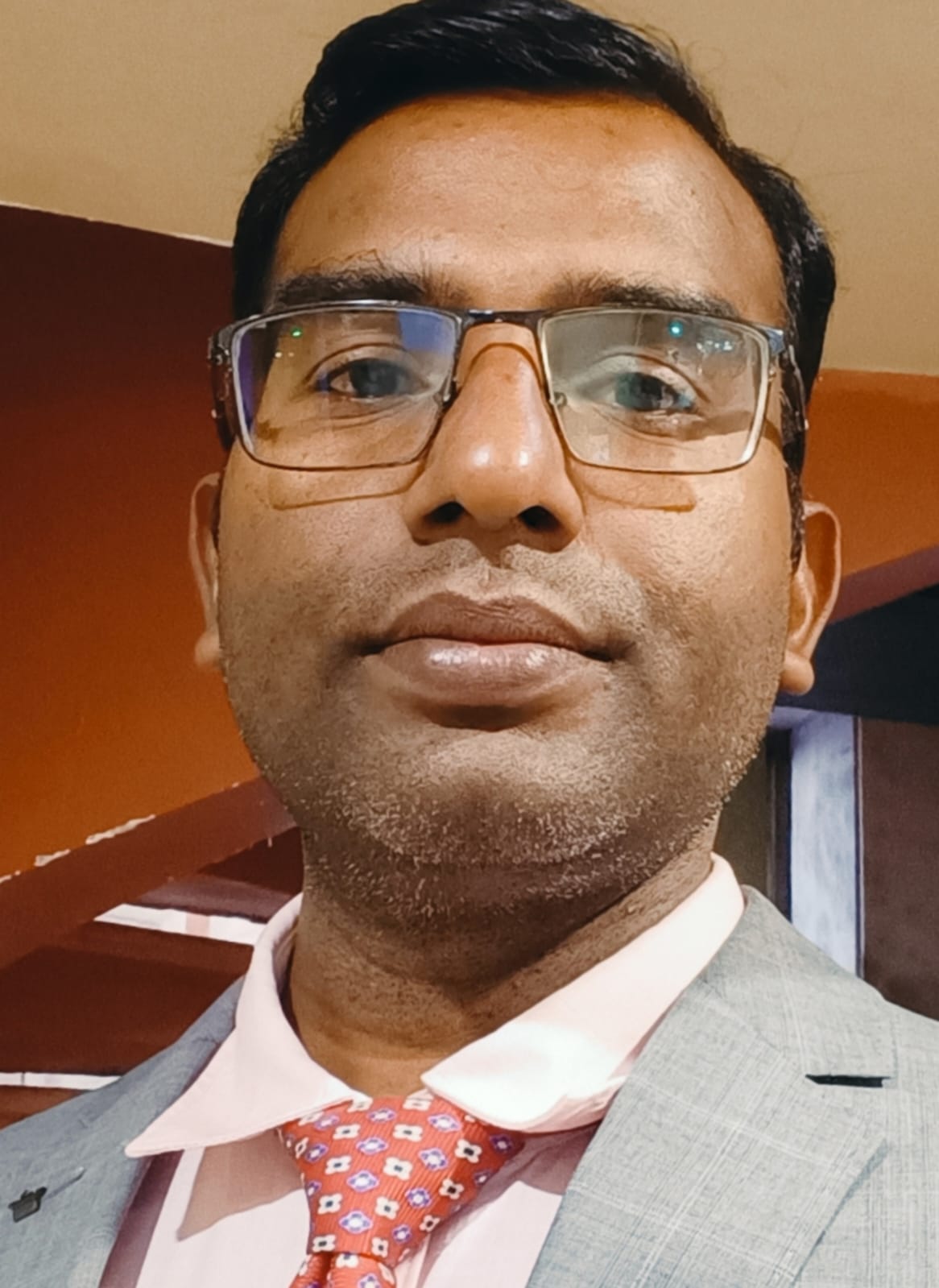 Dr Satyendra Pal